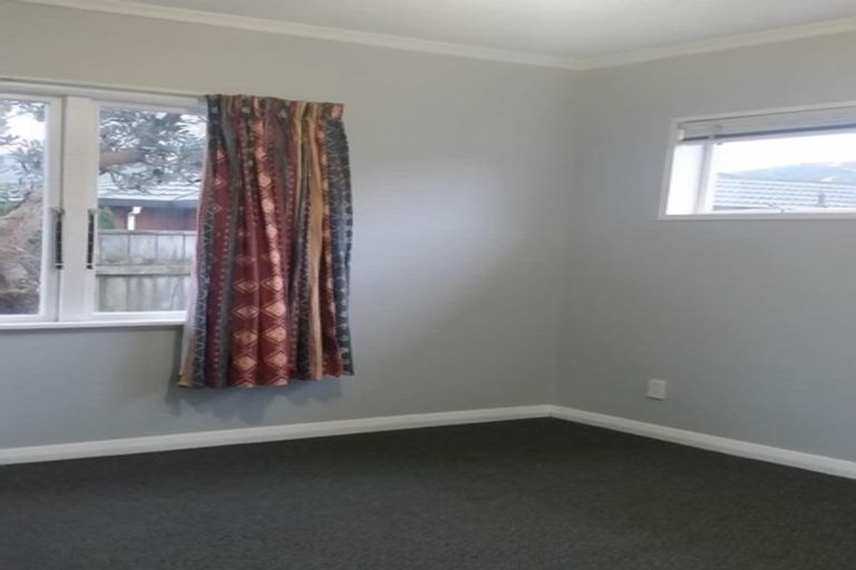 Photo of property in 19 Roberts Street, Epuni, Lower Hutt, 5011