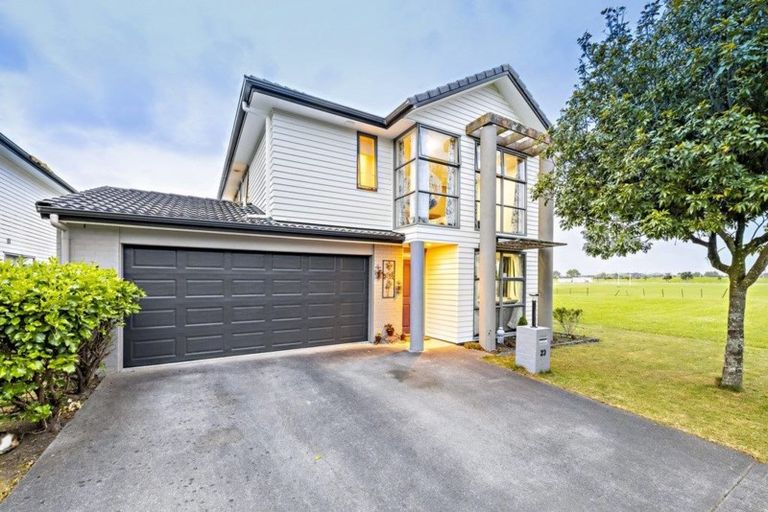 Photo of property in 23 Figaro Crescent, Takanini, 2112