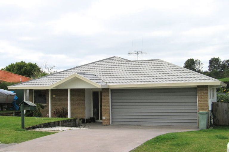 Photo of property in 17 Sunvale Place, Gate Pa, Tauranga, 3112