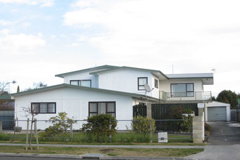 Photo of property in 114 Garnett Street, Raureka, Hastings, 4120