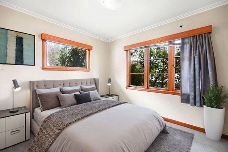 Photo of property in 281 Cambridge Road, Hillcrest, Hamilton, 3216