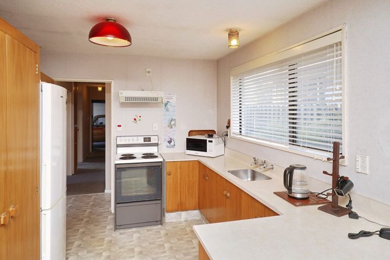 Photo of property in 1/3 Arran Crescent, Woolston, Christchurch, 8062