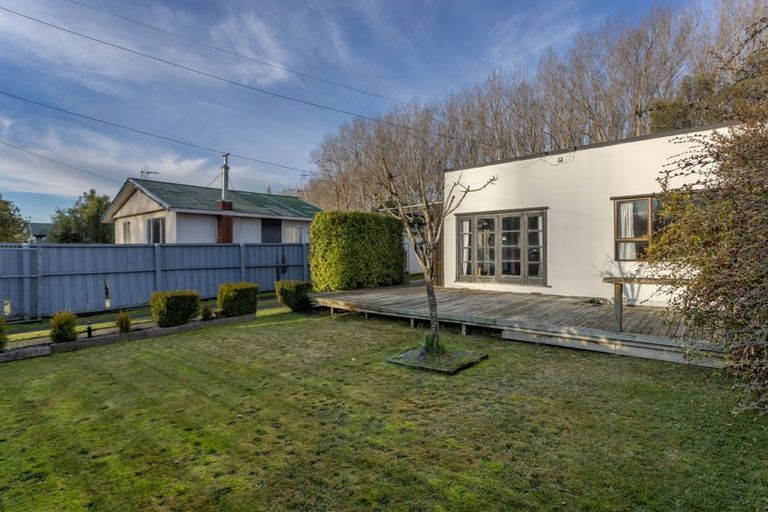Photo of property in 102 Kainga Road, Kainga, Christchurch, 8083