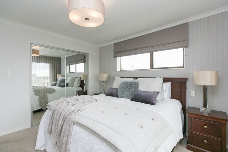 Photo of property in 22 Culzean Grove, Bell Block, New Plymouth, 4312