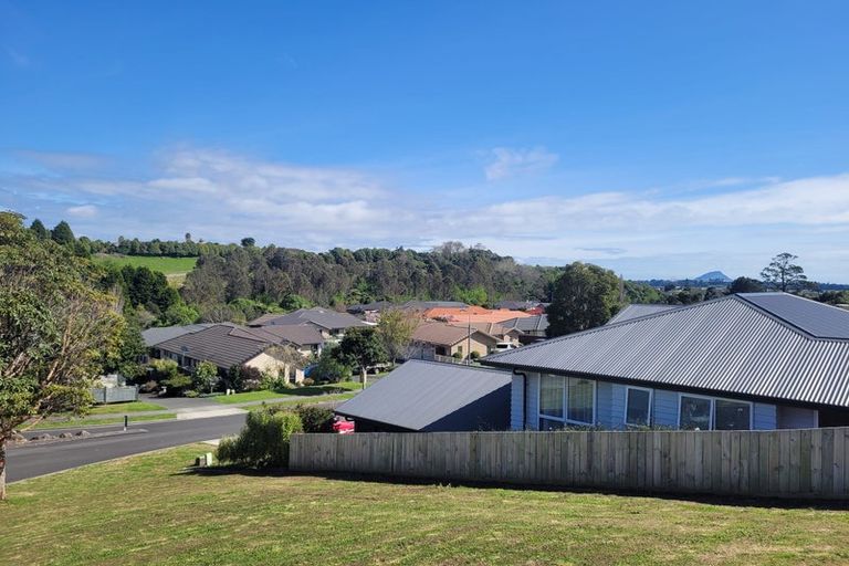 Photo of property in 15 Sunnybrooke Close, Welcome Bay, Tauranga, 3112