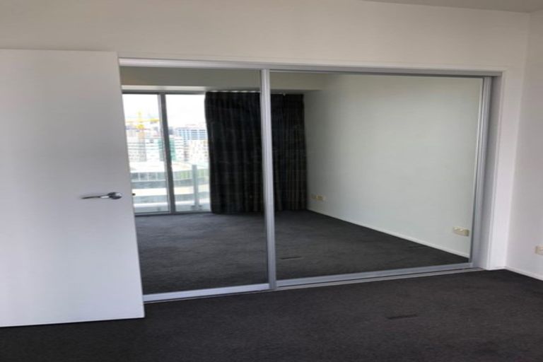 Photo of property in Precinct Apartments, 2207/6 Lorne Street, Auckland Central, Auckland, 1010
