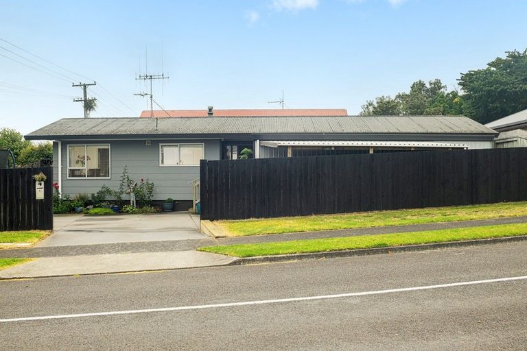 Photo of property in 1 Ruahine Street, Ohauiti, Tauranga, 3112