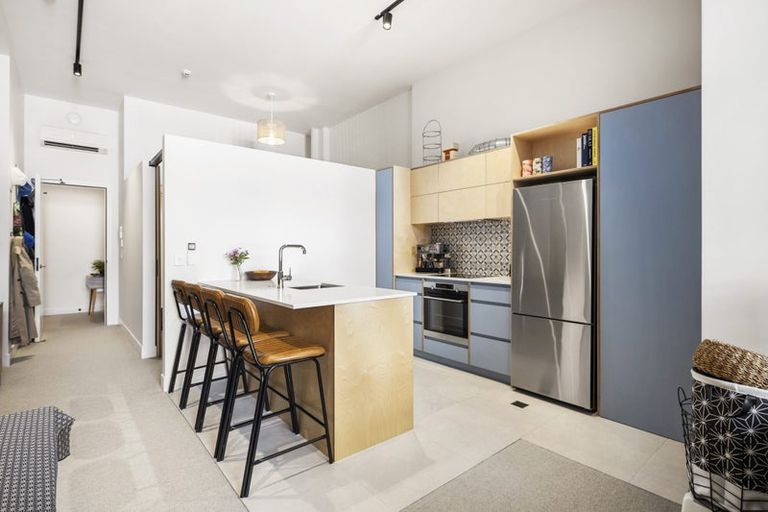 Photo of property in Arco House, 5/45 Cuba Street, Te Aro, Wellington, 6011