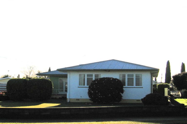 Photo of property in 8 Keats Avenue, Onekawa, Napier, 4110
