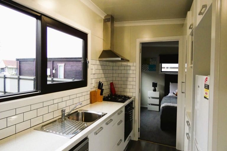 Photo of property in 41 Russell Street, Westport, 7825