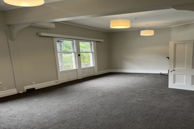 Photo of property in 1c Holloway Road, Aro Valley, Wellington, 6021