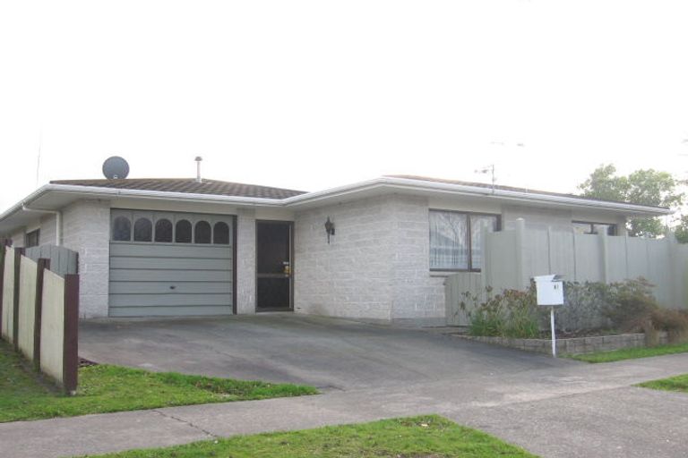 Photo of property in 81 Herbert Avenue, Cloverlea, Palmerston North, 4412