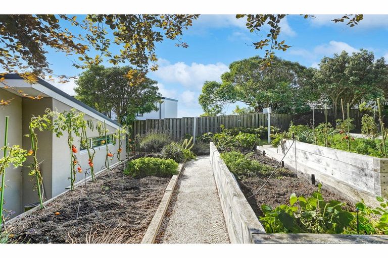 Photo of property in 109 Soleares Avenue, Mount Pleasant, Christchurch, 8081