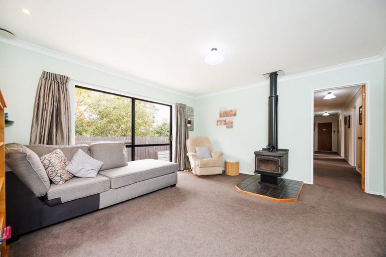 Photo of property in 15 Mountfort Grove, Feilding, 4702