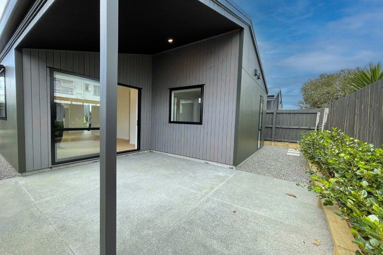 Photo of property in 9 Ara Reti, Mangere, Auckland, 2022