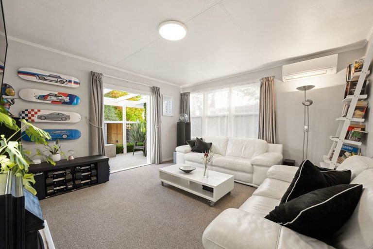 Photo of property in 44 Casey Avenue, Fairfield, Hamilton, 3214