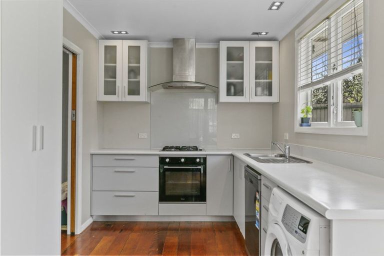 Photo of property in 52 Mere Road, Taupo, 3330