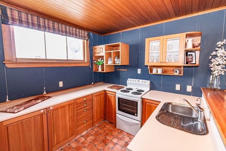 Photo of property in 65 Gonville Avenue, Gonville, Whanganui, 4501