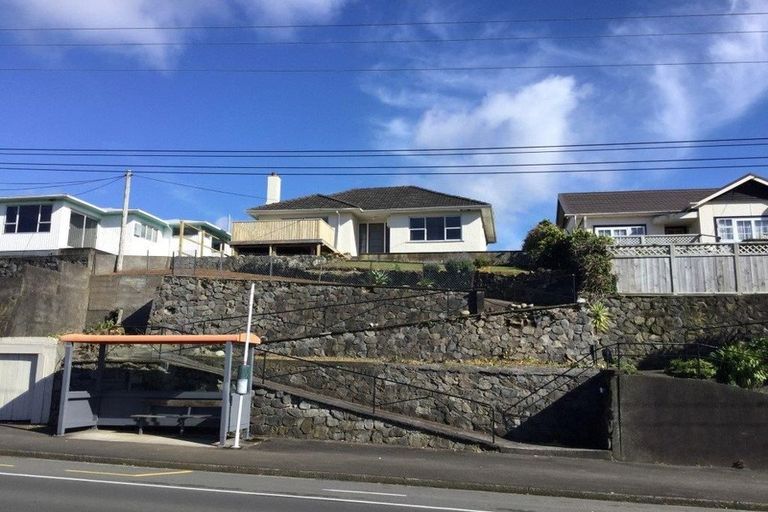 Photo of property in 90 Mangorei Road, Strandon, New Plymouth, 4312