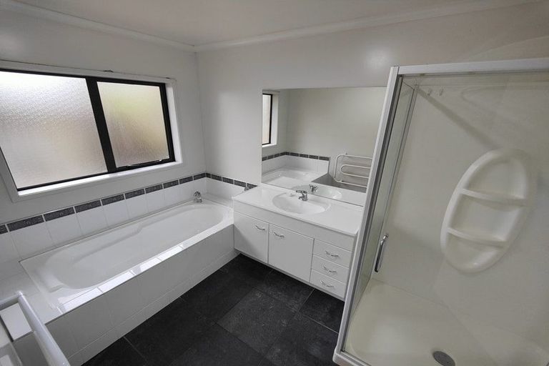 Photo of property in 450 Hukanui Road, Rototuna, Hamilton, 3210