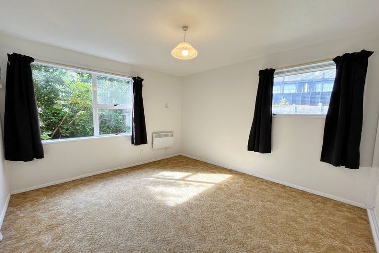 Photo of property in 76 Peer Street, Upper Riccarton, Christchurch, 8041