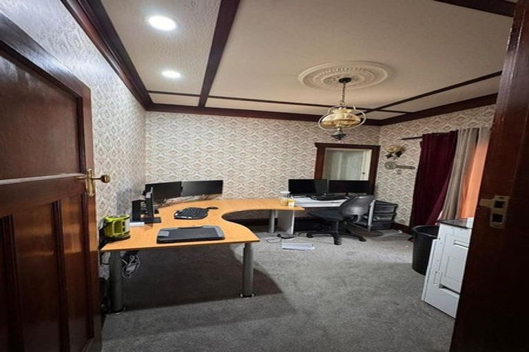 Photo of property in 31 Orams Road, Hillpark, Auckland, 2102