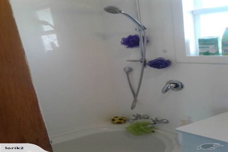 Photo of property in 46 Stott Avenue, Birkdale, Auckland, 0626