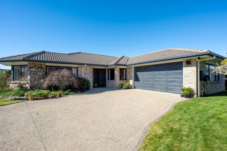 Photo of property in 53 Tawavale Street, Pukehangi, Rotorua, 3015