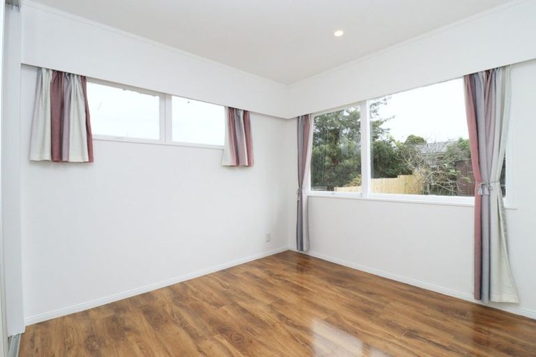 Photo of property in 15 Archmillen Avenue, Pakuranga Heights, Auckland, 2010