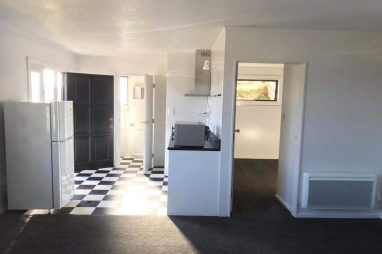 Photo of property in 27b Dominica Crescent, Grenada Village, Wellington, 6037