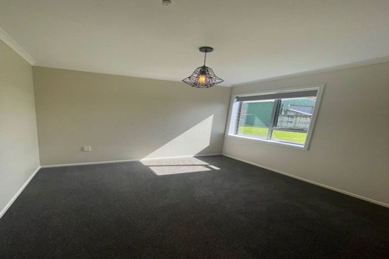 Photo of property in 11 Koromiko Street, Inglewood, 4330