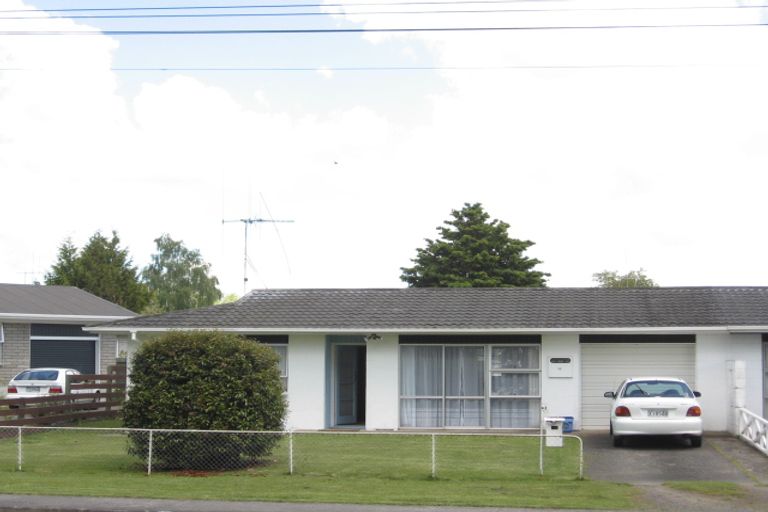 Photo of property in 19 Carlyle Street, Leamington, Cambridge, 3432