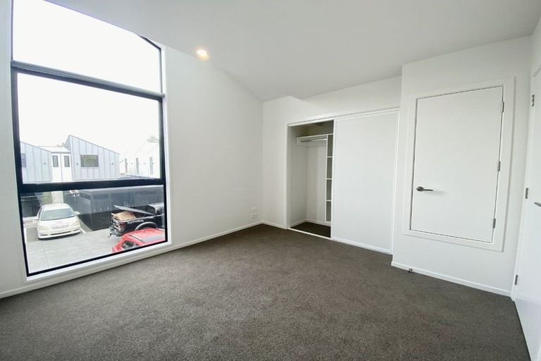 Photo of property in 2/314 Worcester Street, Linwood, Christchurch, 8011
