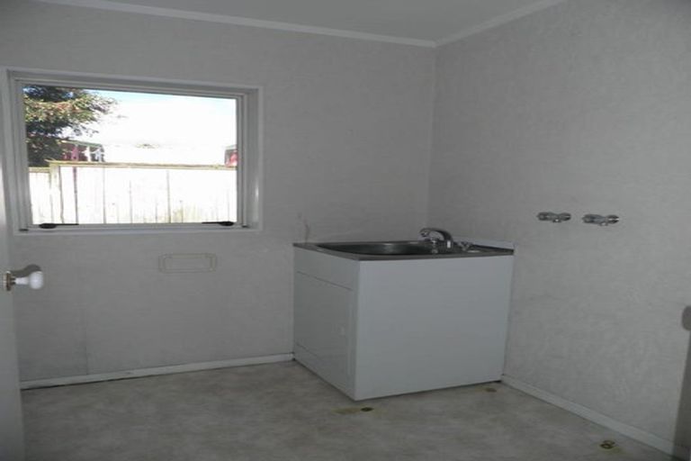 Photo of property in 12 Mountain Beech Rise, Albany, Auckland, 0632