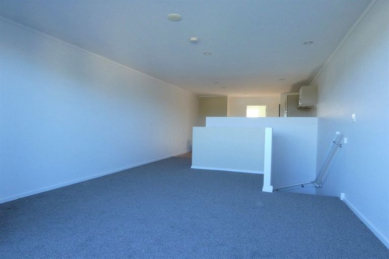 Photo of property in 325/26 Morningside Drive, Morningside, Auckland, 1025