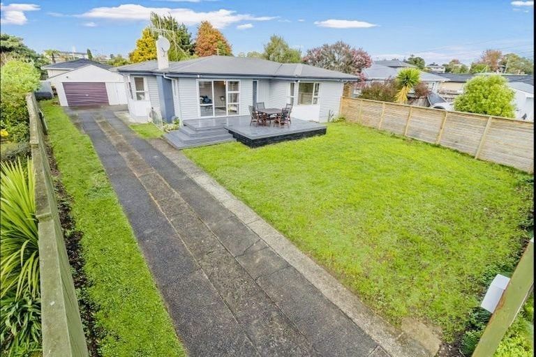 Photo of property in 24 Bruce Avenue, Glenview, Hamilton, 3206