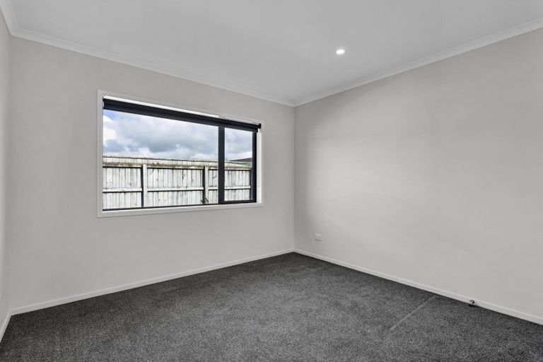 Photo of property in 16 Keene Drive, Bell Block, New Plymouth, 4312