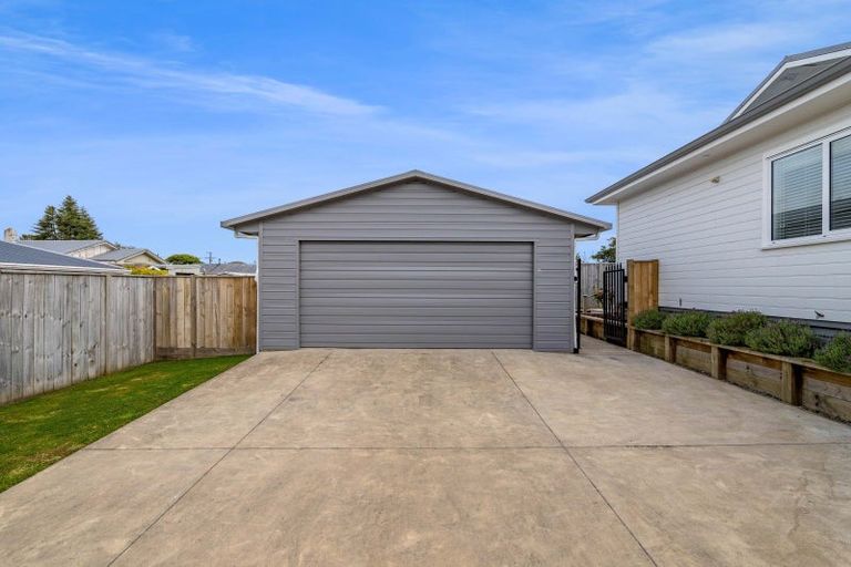 Photo of property in 54a Cloten Road, Stratford, 4332