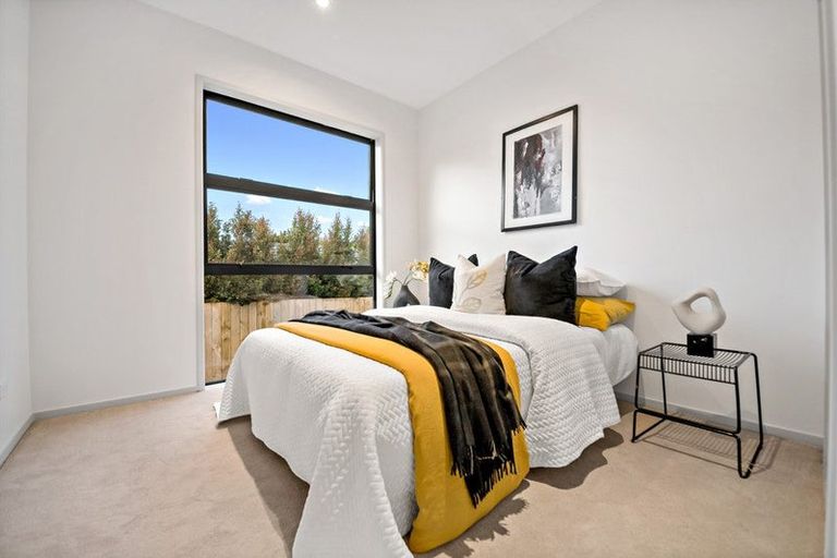 Photo of property in 26b Gulf Harbour Drive, Gulf Harbour, Whangaparaoa, 0930