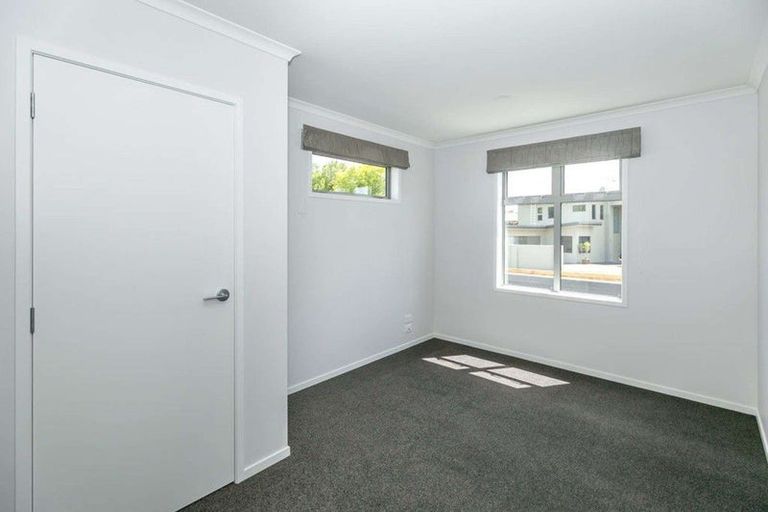 Photo of property in 3/1 Hibiscus Avenue, Hamilton Lake, Hamilton, 3204