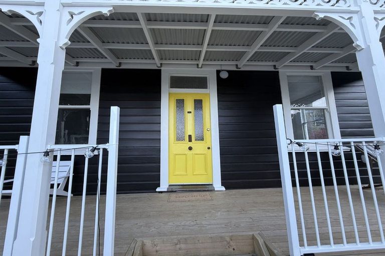 Photo of property in 3 Slant Street, Careys Bay, Port Chalmers, 9023