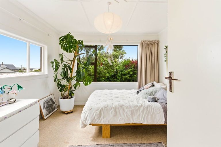 Photo of property in 13 Queen Street, Brighton, Dunedin, 9035