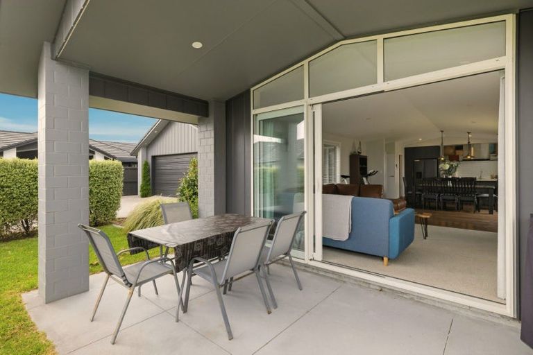 Photo of property in 17 Goodwin Crescent, Pyes Pa, Tauranga, 3112