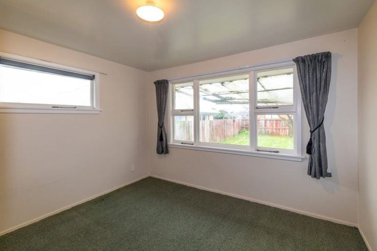 Photo of property in 141 Yaldhurst Road, Sockburn, Christchurch, 8042