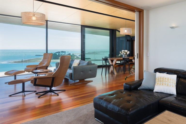 Photo of property in 36 The Cliffs, Britannia Heights, Nelson, 7010