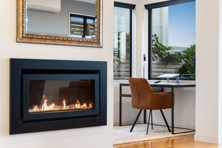 Photo of property in 9 Coastview Lane, Long Bay, Auckland, 0630