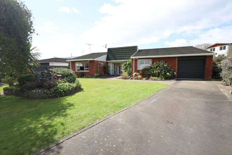 Photo of property in 12 Shelley Street, Otumoetai, Tauranga, 3110