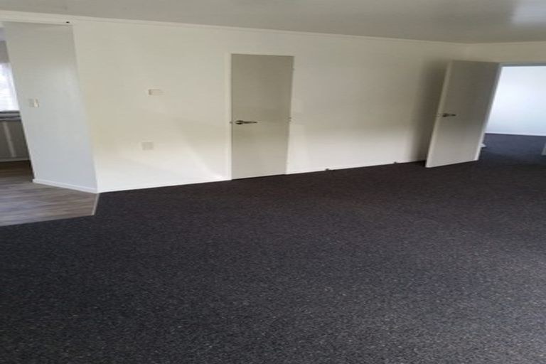 Photo of property in 2/36 Central Avenue, Avenues, Whangarei, 0110