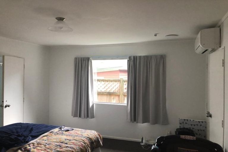 Photo of property in 11 Fergusson Street, Waterloo, Lower Hutt, 5011