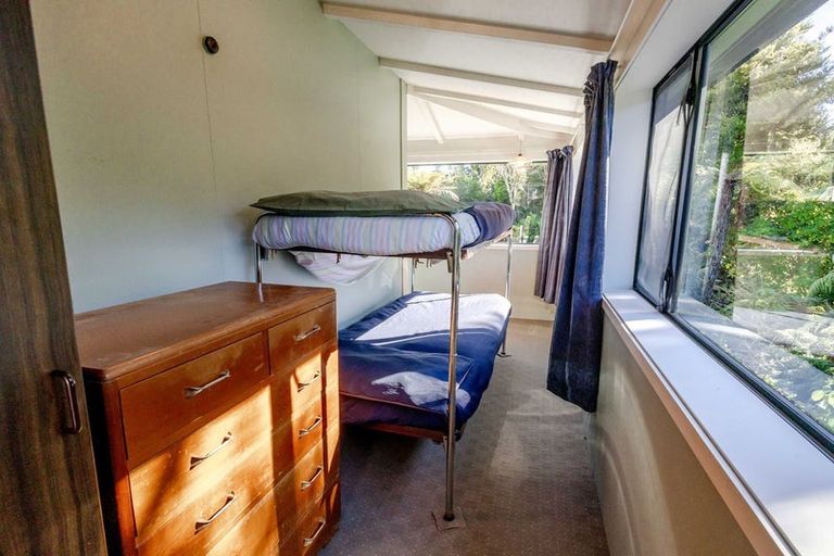 Photo of property in 1294 Lake Kaniere Road, Lake Kaniere, Kokatahi, 7881